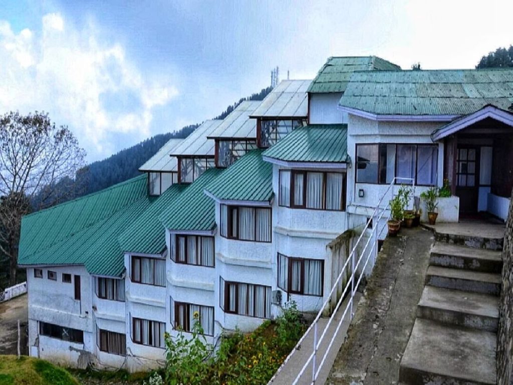 Kufri Holiday Resort